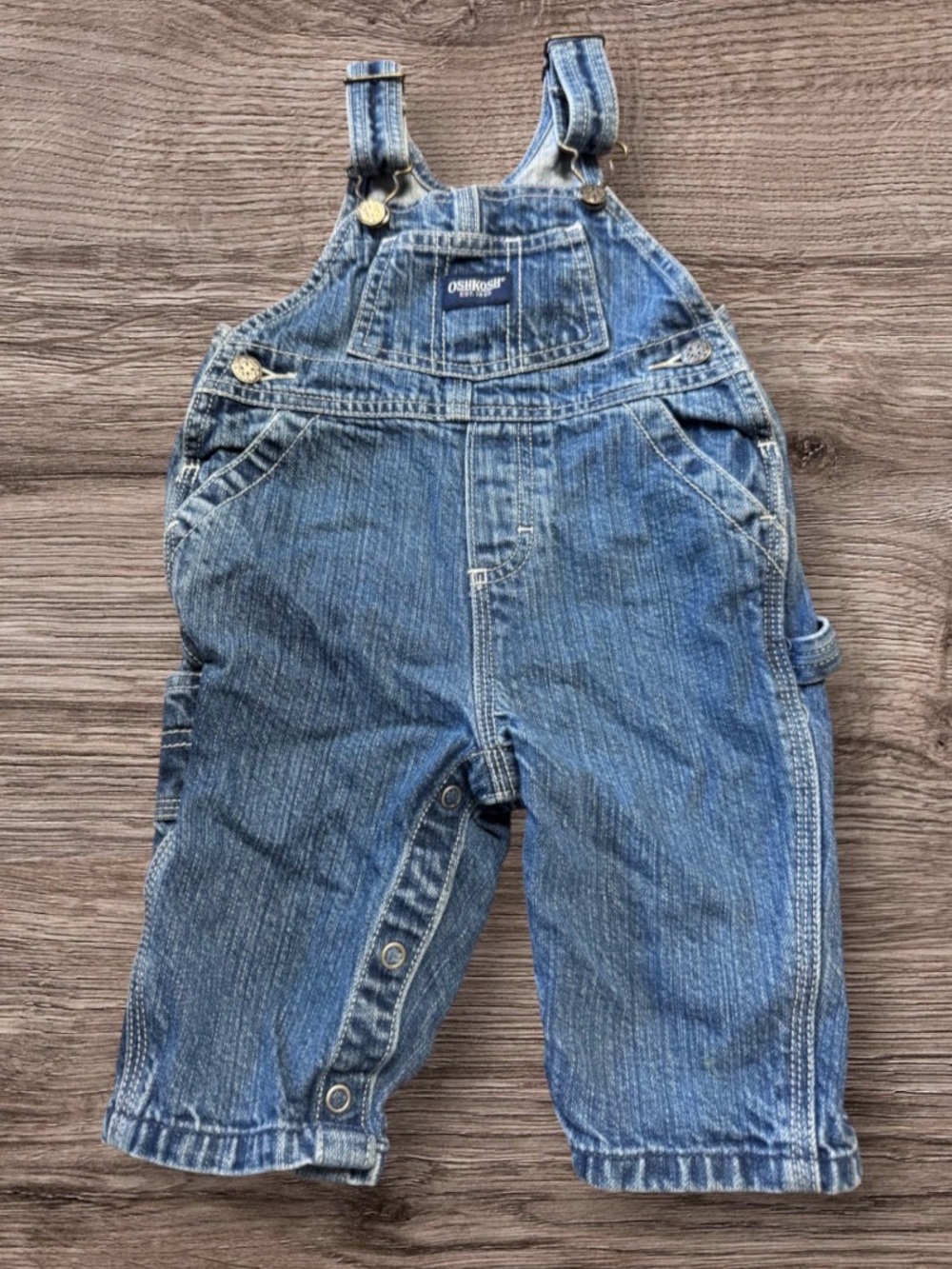 OshKosh B’Gosh Overalls 3/6 Months  Vestbak Denim